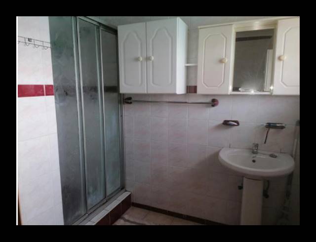 6 BEDROOM HOUSE FOR SALE IN RISECLIFF